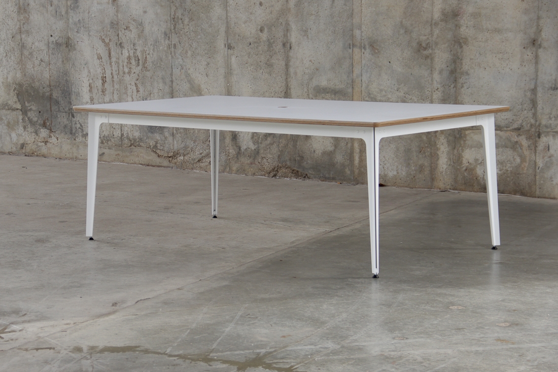 WERK_Slot Table_5866.jpg