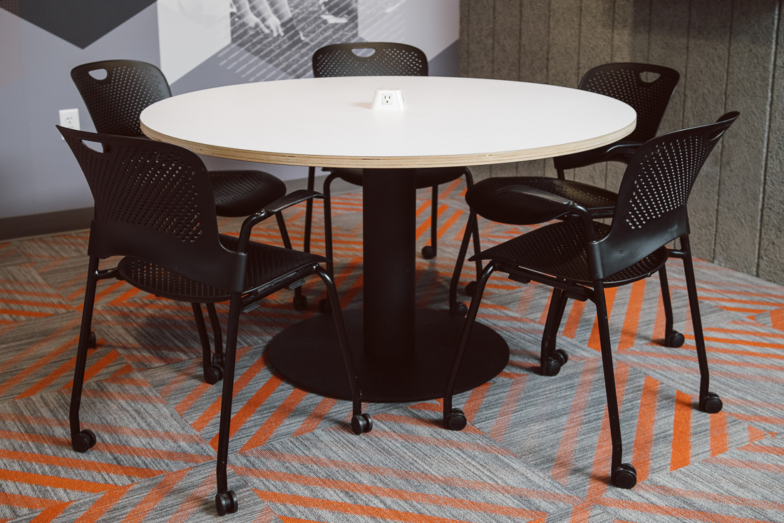 WERK_Basics Ped Table_234_Round_2.jpg