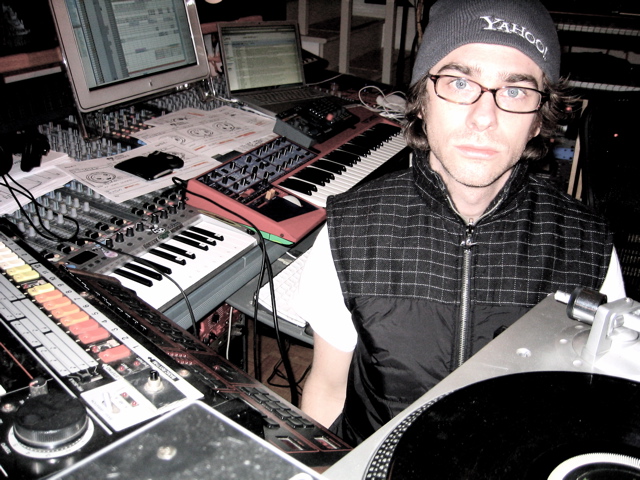 Self mastermind Matt Mahaffey in the studio, 2007. Image credit: Wikimedia Commons .