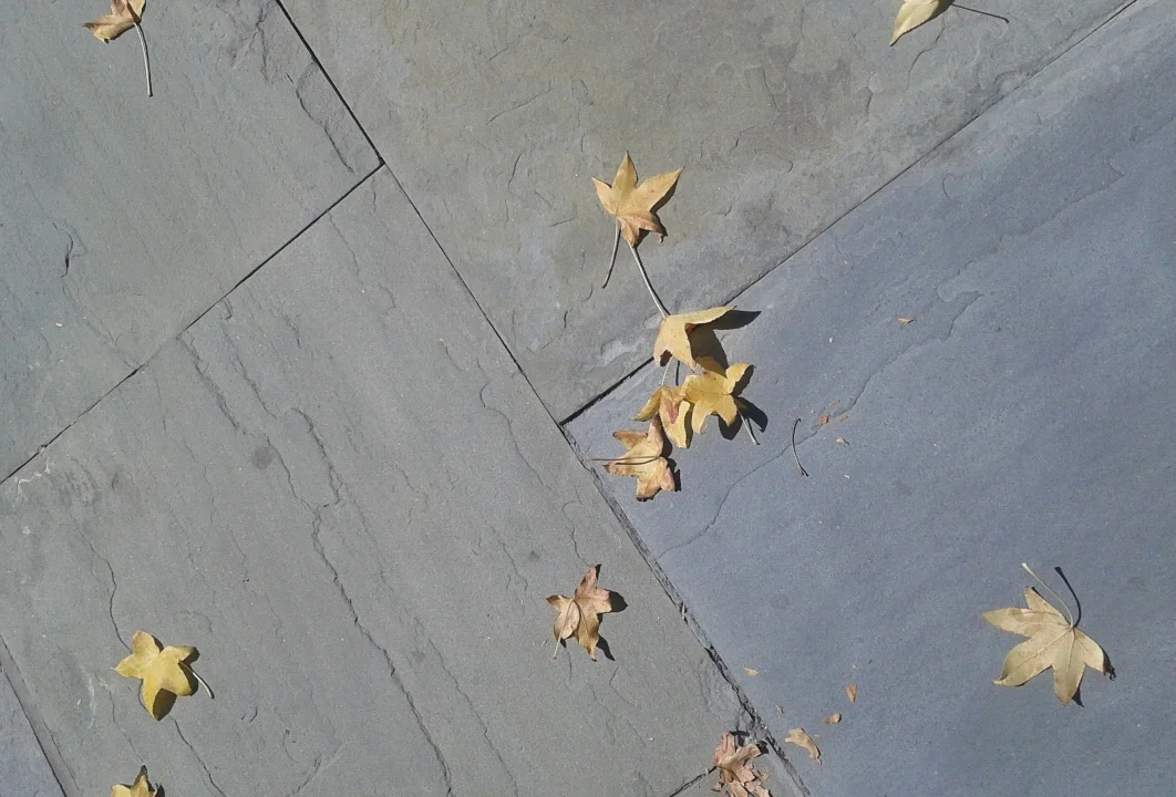 Scatter and fade.
