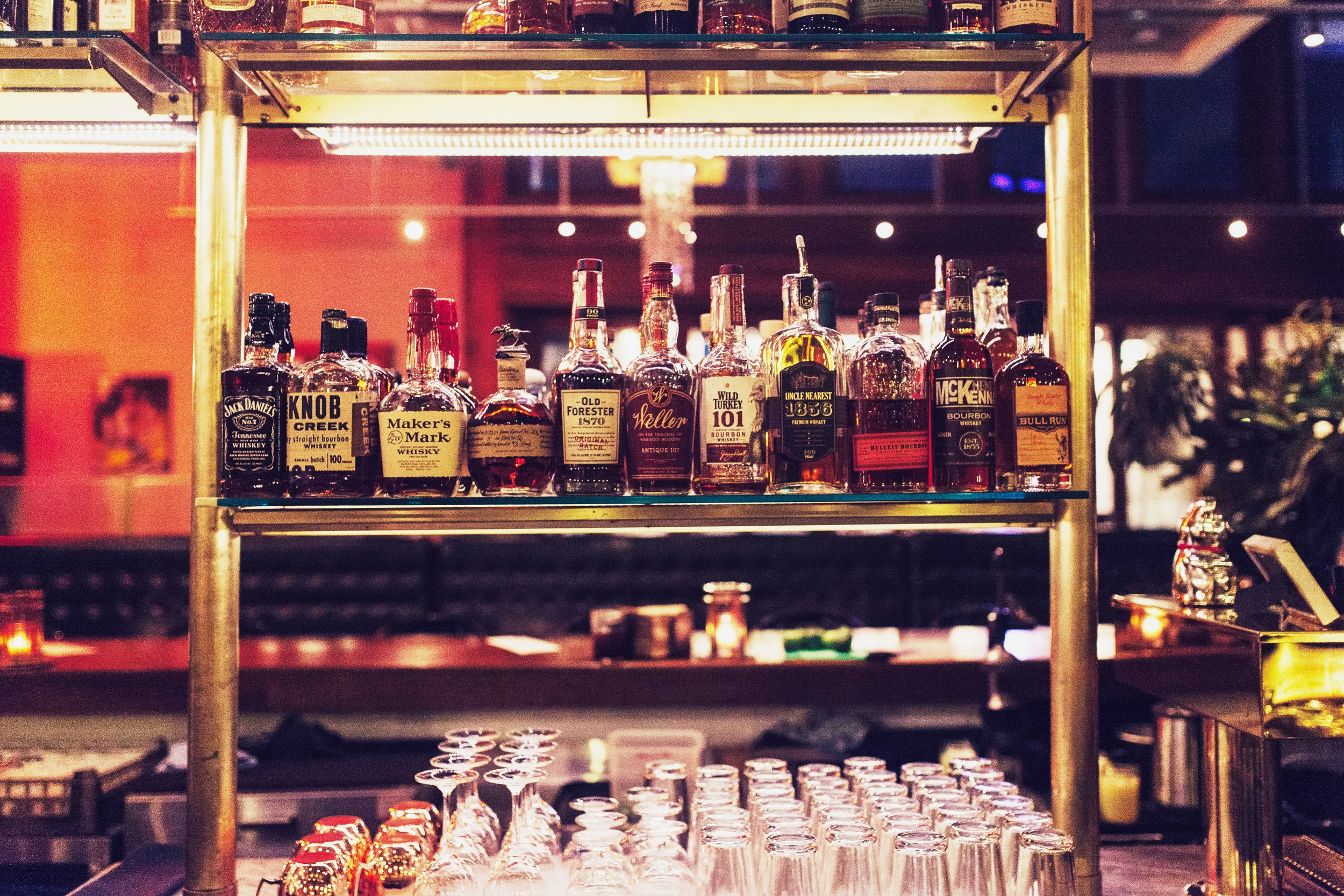 BESAWS_NIGHT_BAR.jpg