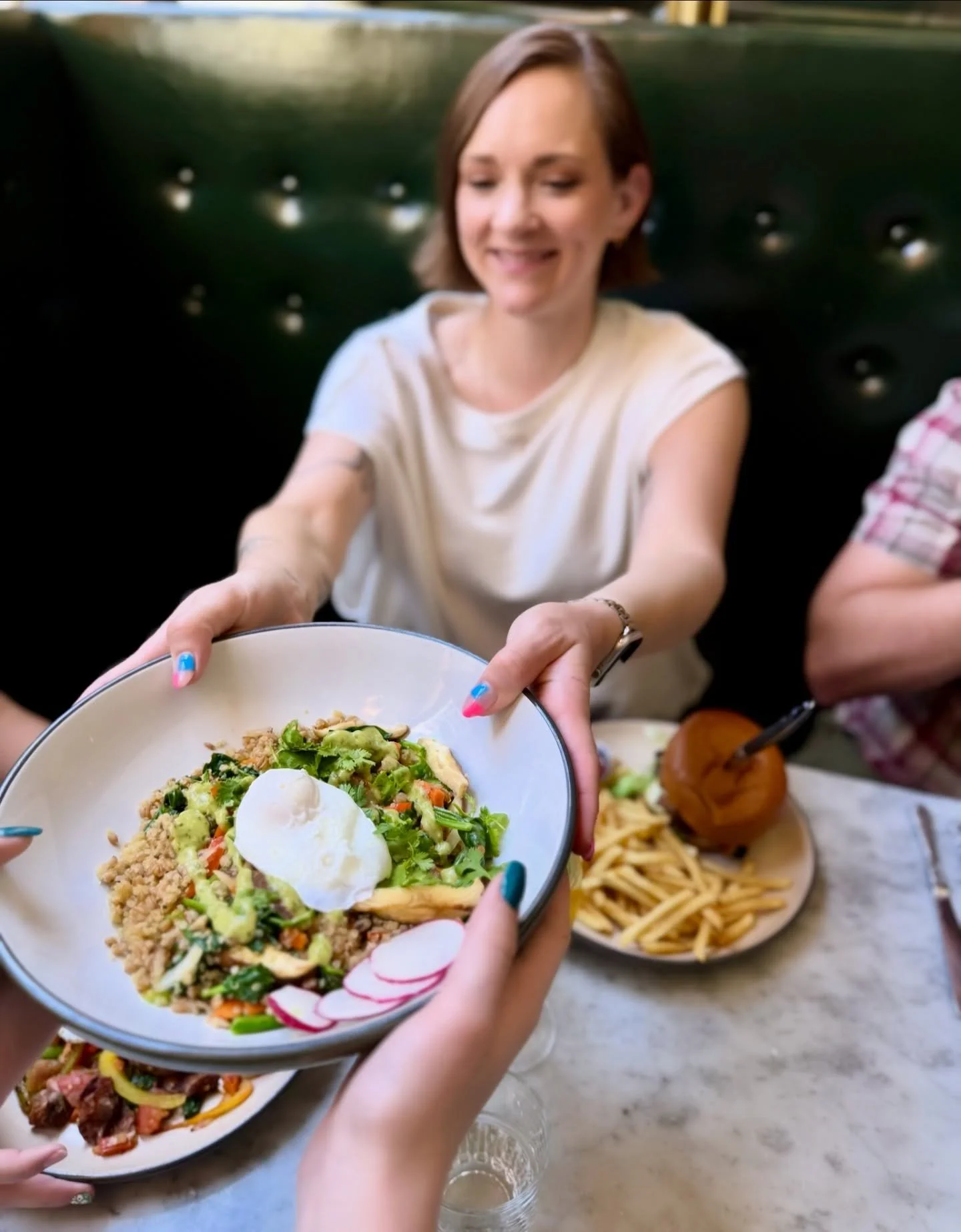 Ancient Grain Bowl ✨ 

Farro &amp; quinoa tossed with fresh greens, bell peppers, onion, squash, and shiitake mushrooms - all crowned with a perfectly poached egg 🍳.

A nourishing bowl that&rsquo;s hearty, wholesome, and just what you need. 

#brunc