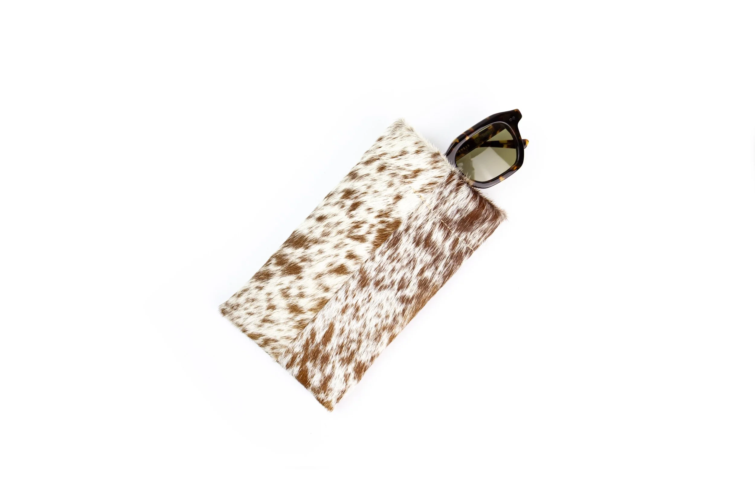 caramel-speckled-sunglass-case copy.jpg