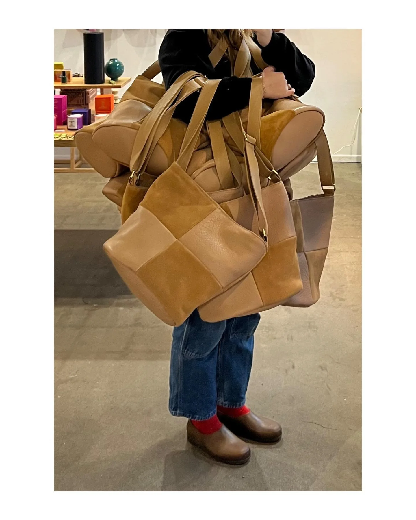 We are BAG from winter break and better than ever ♡ 
How many bucket bags have you made this year?