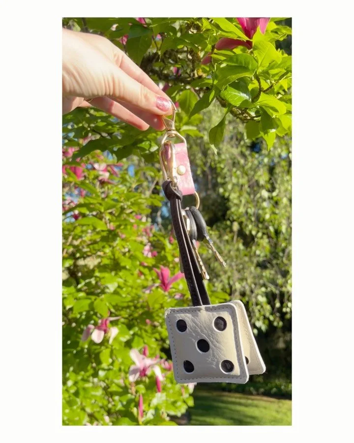 Loving the lucky dice bag charm on any bag or even keys! 🔑 🎲