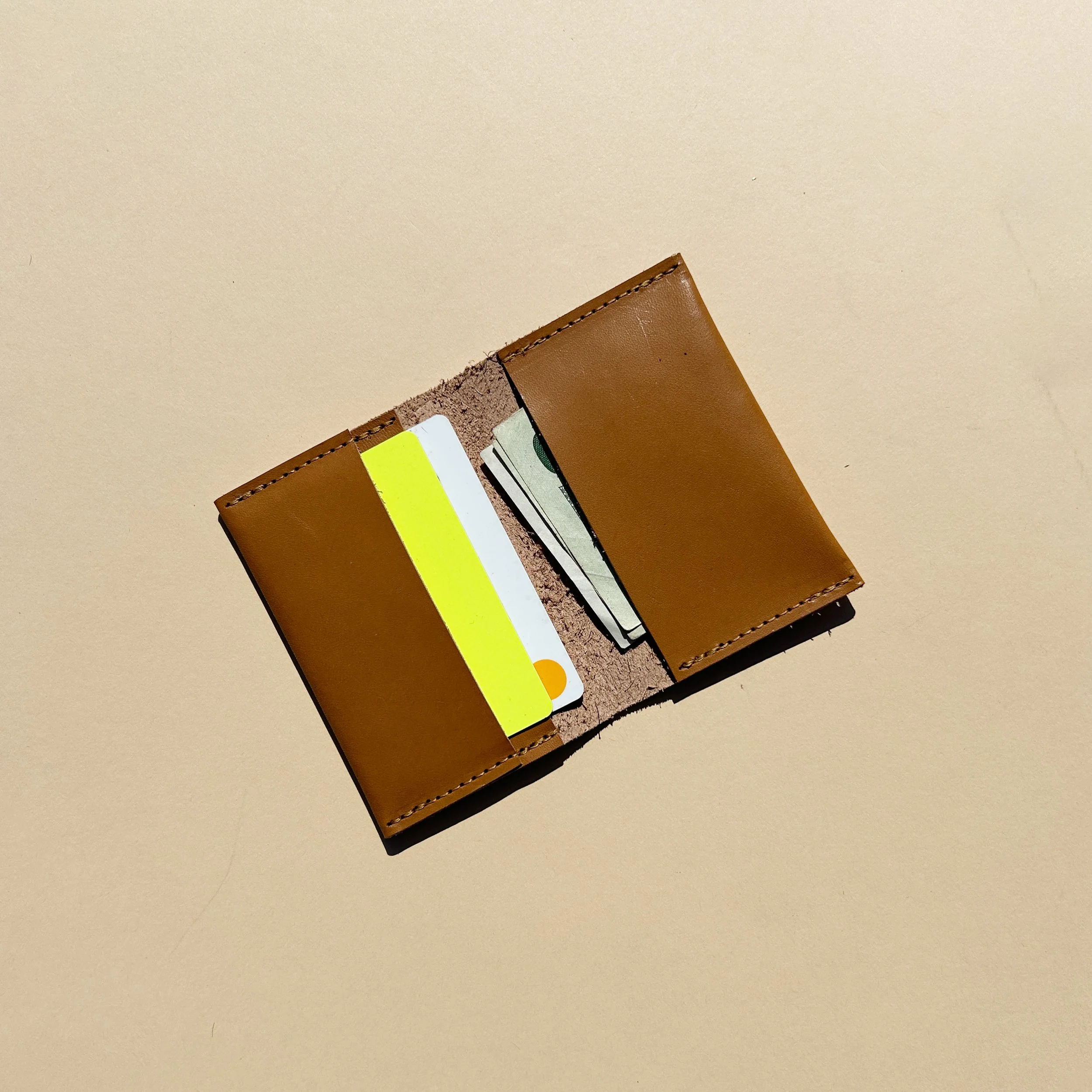 caramel-leather-wallet-3.jpg