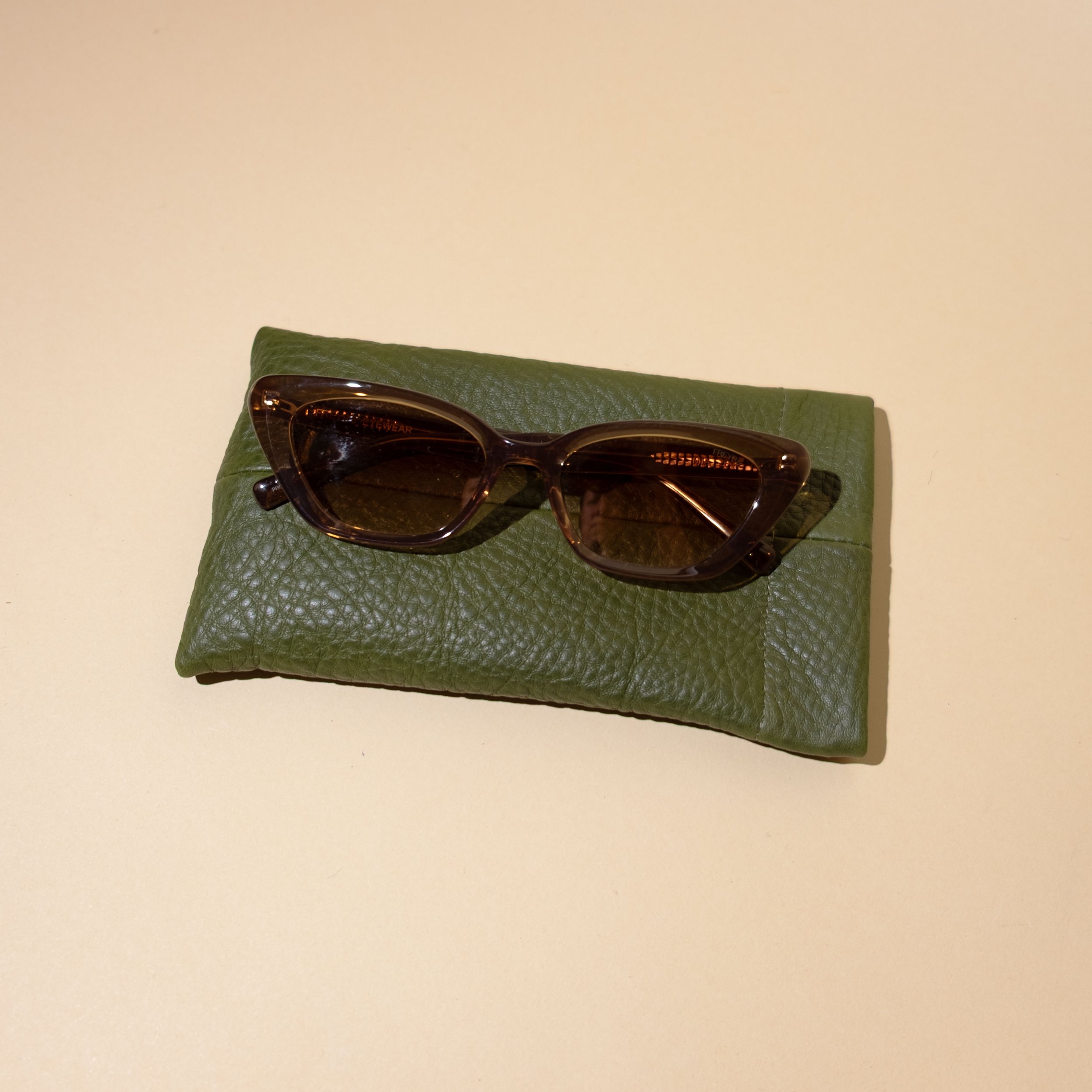 olive-leather-sunglass-case.jpg