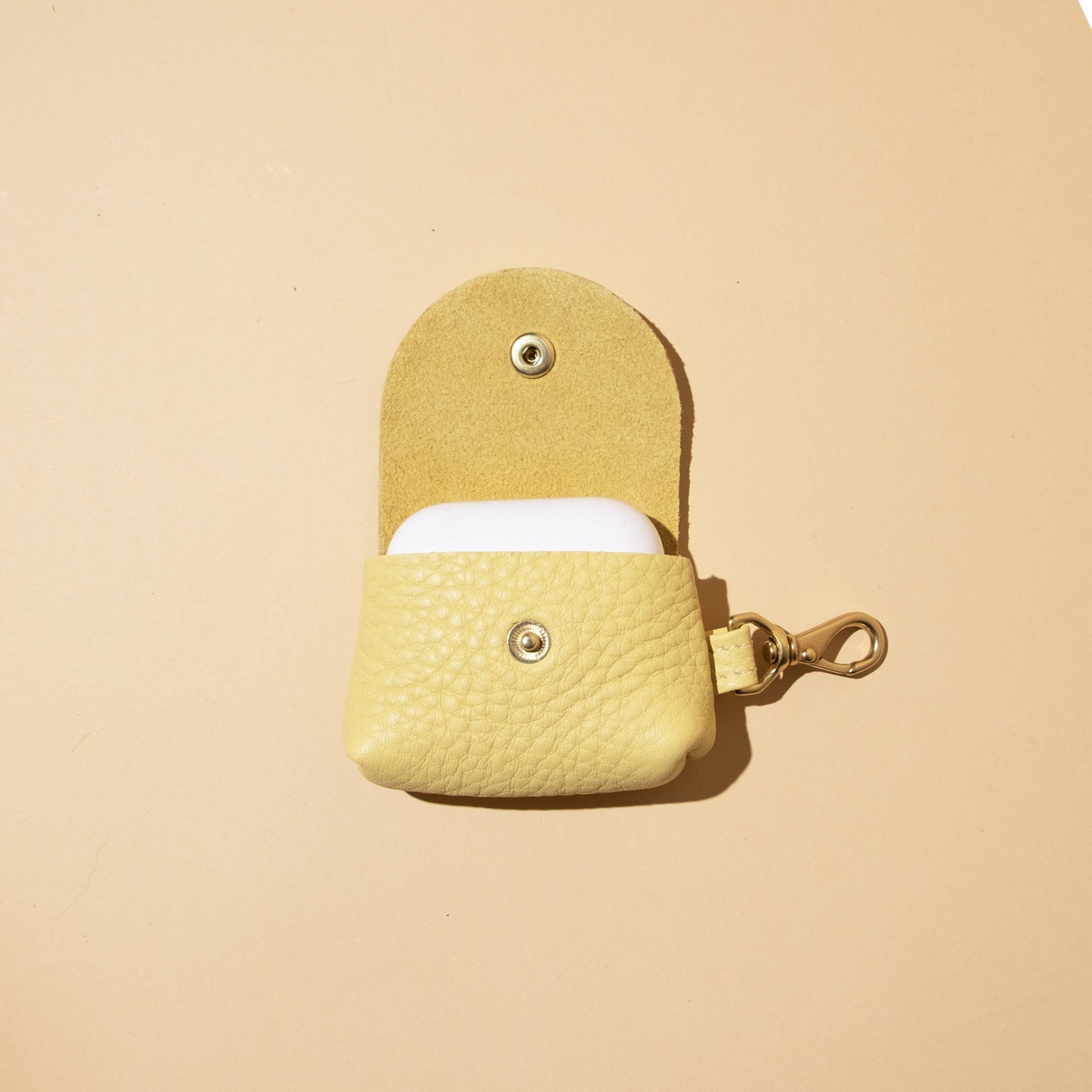 butter-leather-airpod-case.jpg