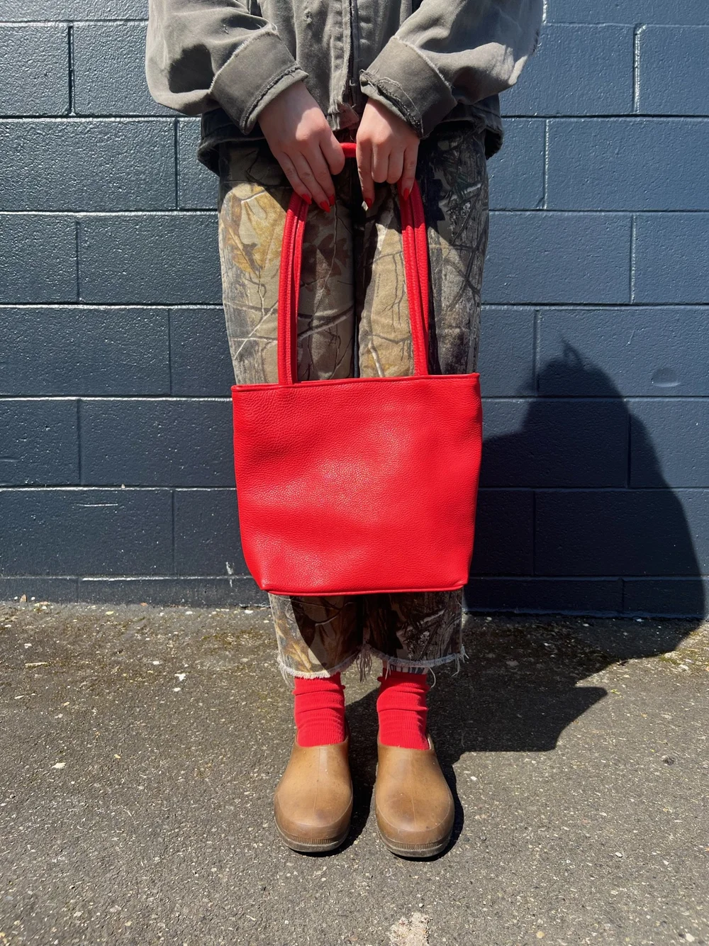 PRIMECUT: TOMATO LEATHER TINY TOTE