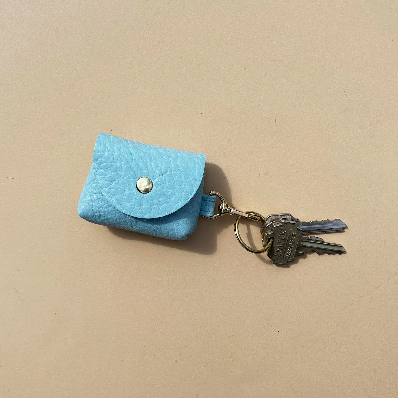 robin-airpod-keys copy.jpg