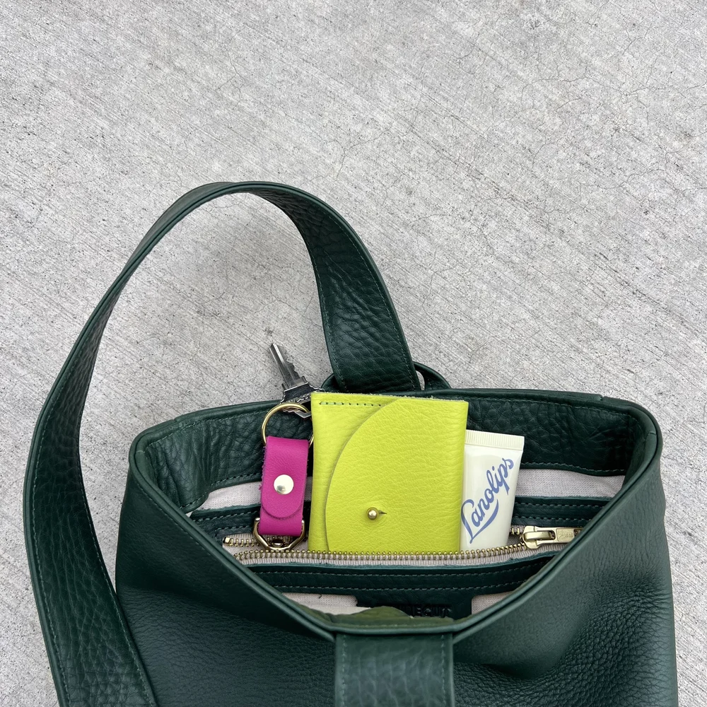 PRIMECUT: SCRAPS LEATHER SLING BAG