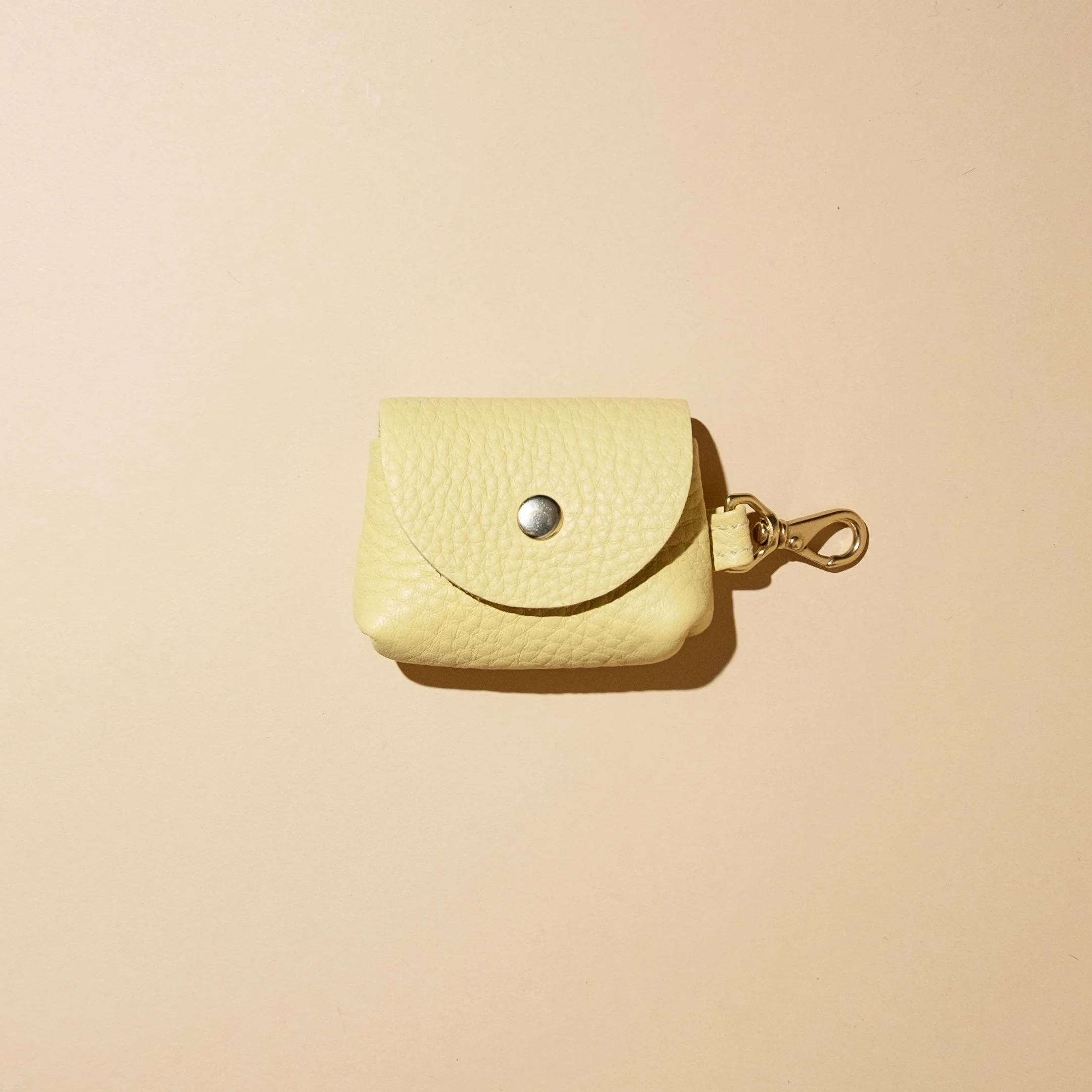 butter-leather-airpod-case-2.jpg