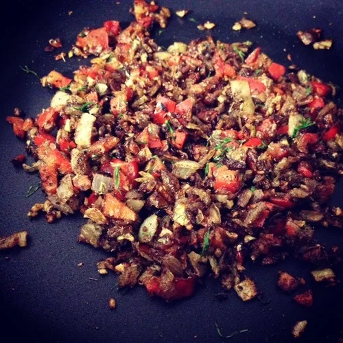 Ok, so this was the part of the recipe where I was all 'hmmm, who needs veggie burgers when I’ve got a pan of garlic, peppers, and onions? (Oh, and dill.) Can’t I just make an omelet and fry up some chicken sausage?!' 