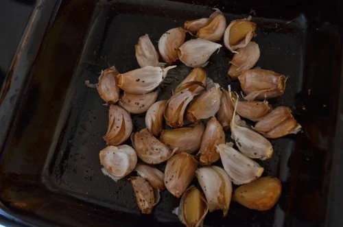Ding! 45 minutes! Out comes the garlic. If you could smell my apartment at this moment in time, you’d ask to sleep over. 
