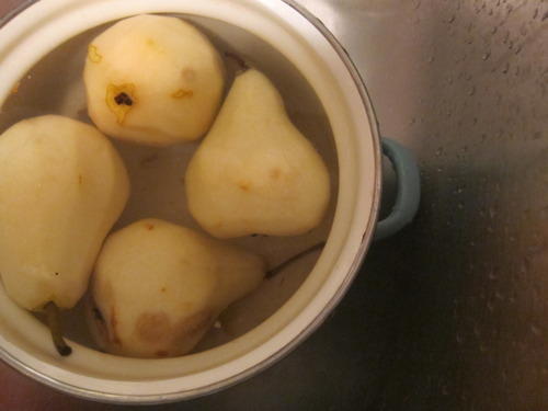 Peeled pears.