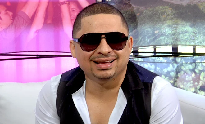 LARRY HERNÁNDEZ REGRESA A NBC UNIVERSO CON LA CUARTA TEMPORADA SU EXITOSA SERIE REALITY LARRYMANÍA