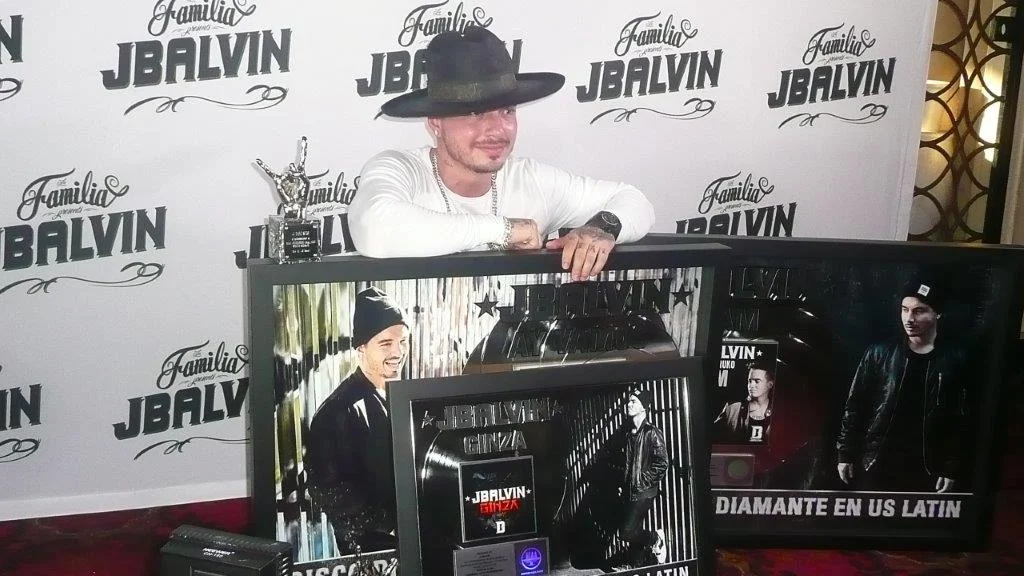 JBalvinFam7.jpg