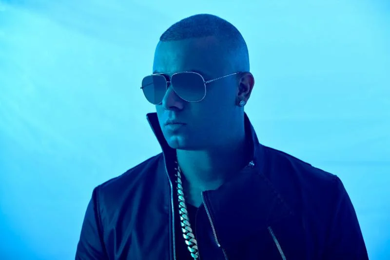 WISIN SORPRENDE A SUS FANÁTICOS CON EL ESTRENO DE 3 VIDEOS