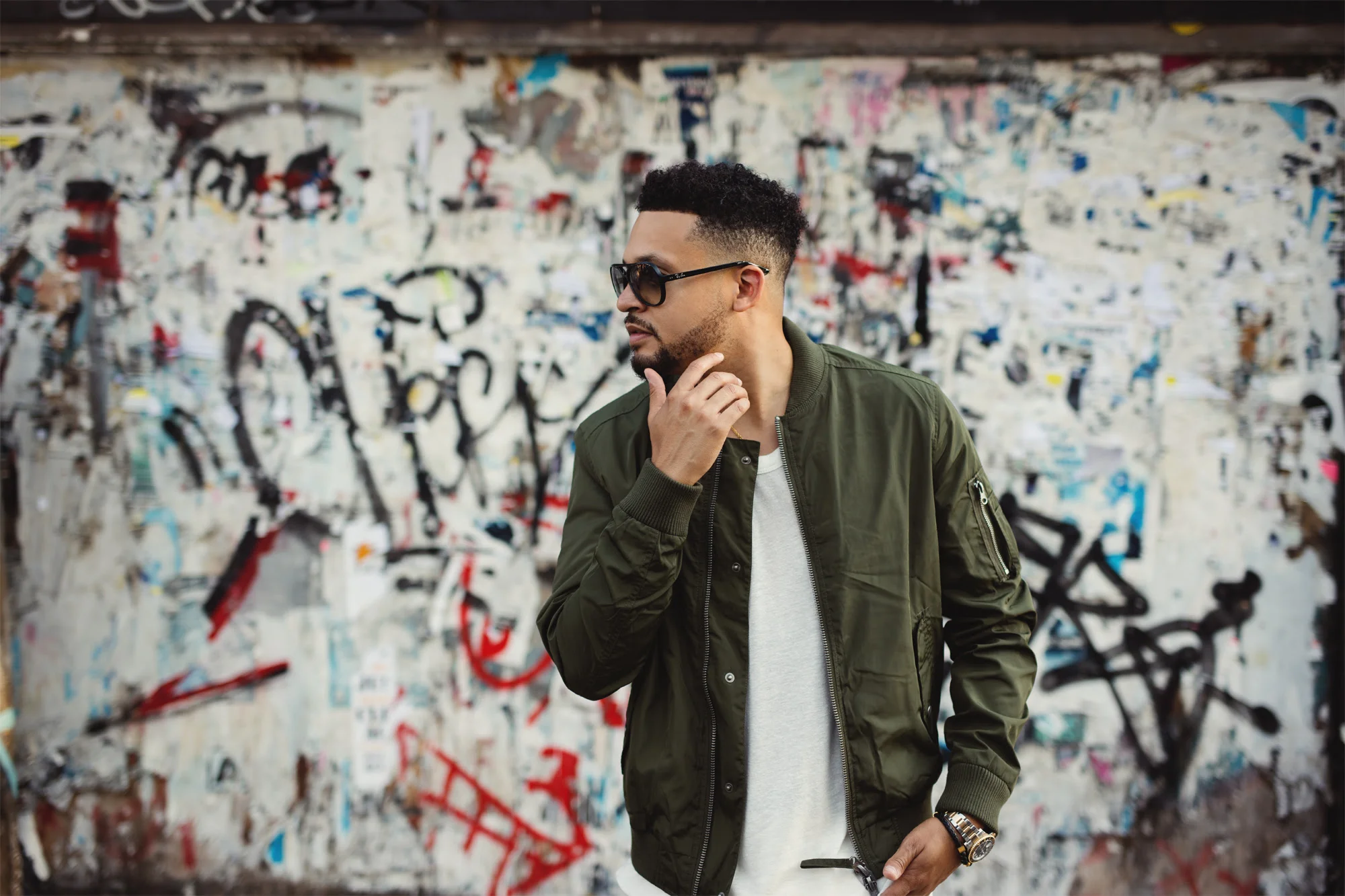 ALX VELIZ PRESENTA SU PRIMER SENCILLO DANCING KIZOMBA