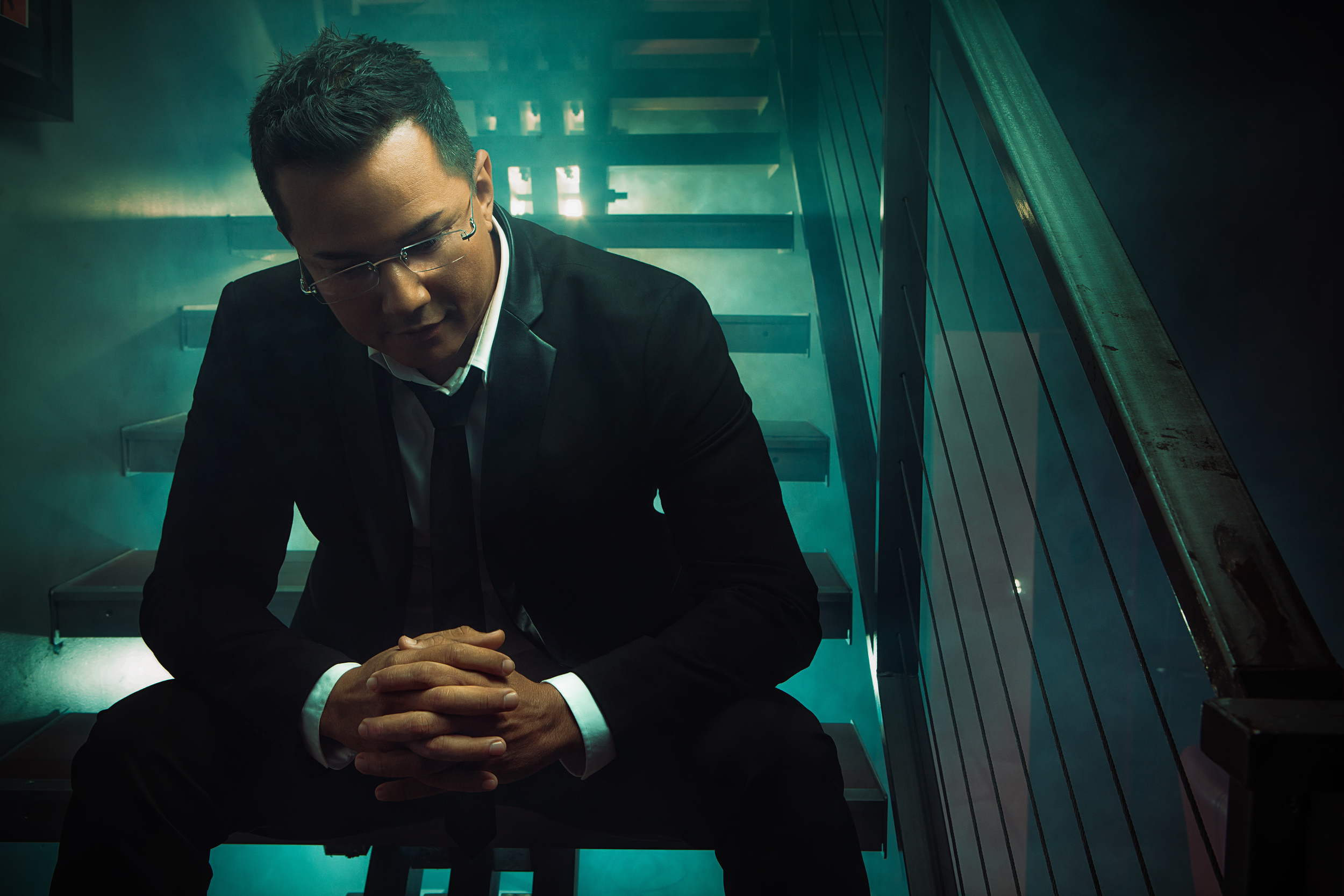  El nuevo álbum de Charlie Zaa "Mi Mejor Regalo" se dispara en las listas de Billboard, debutando en el #1