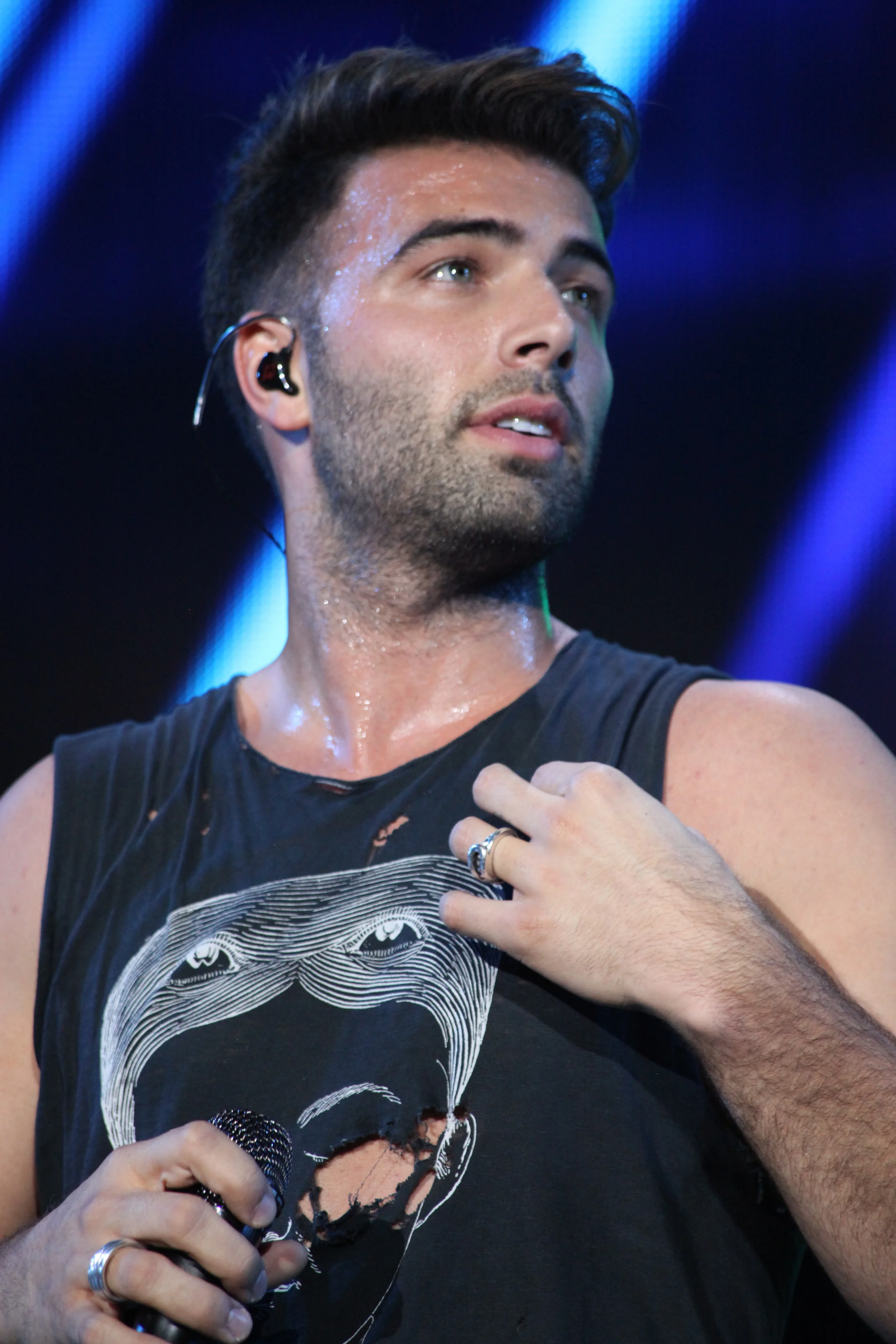 GSPL - Gencarlos Canela performance.JPG