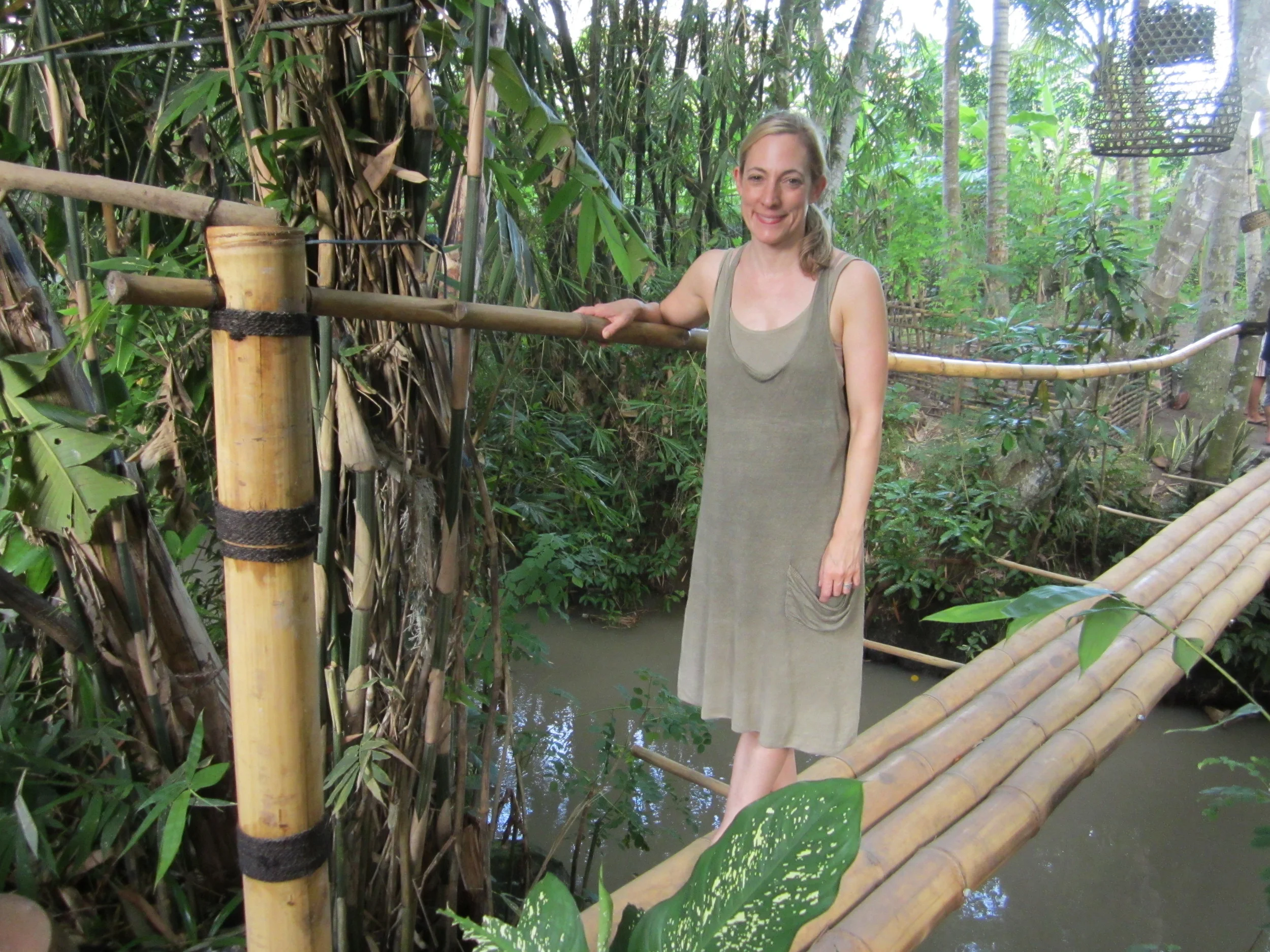 Julie_ruisseau_Verte.JPG