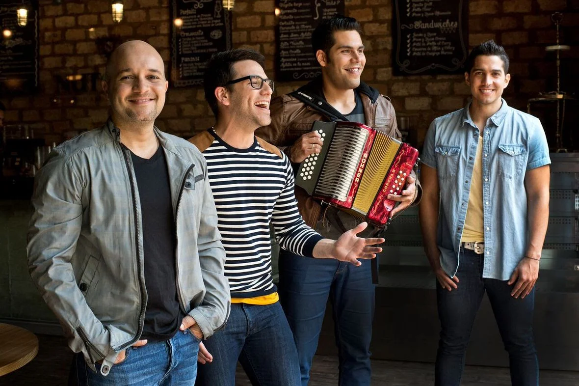  “BACANOS” lanza su cancion "VENGO" y Video Musical en los Estados Unidos