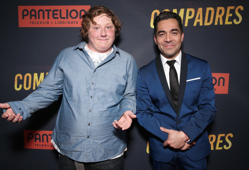 COMPADRES / Premiere Photos