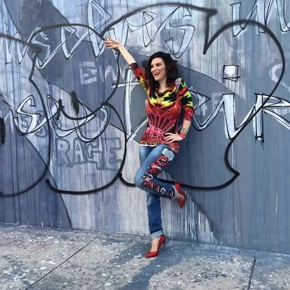 GRAN ESTRENO DEL VIDEO "ENAMORADA" DE LAURA PAUSINI