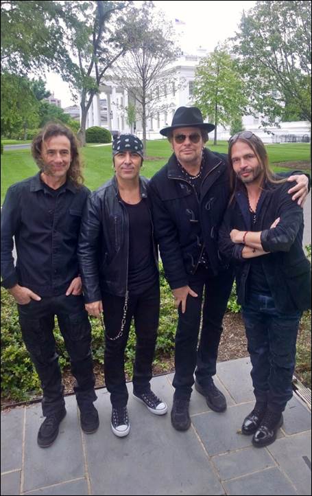  MANÁ CELEBRÓ EL 5 DE MAYO EN "LA CASA BLANCA" AL LADO DEL PRESIDENTE OBAMA