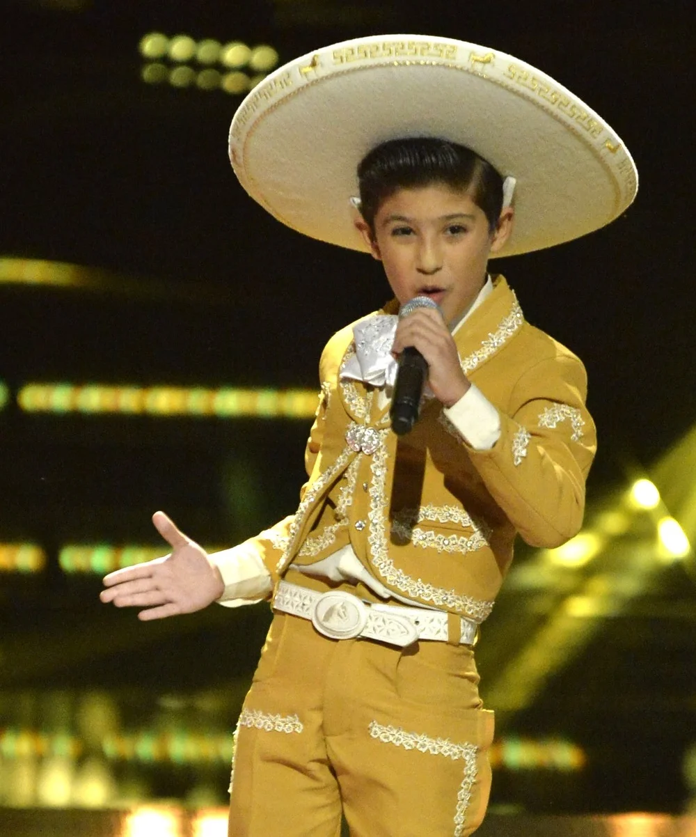 Angelinos pasan a etapa final de La Voz Kids