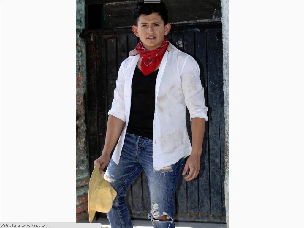 WILLIAM GARZA ESTRENA DEBUT DE VIDEO MUSICAL “QUE EL TIEMPO TE COBRE” POR VIDEOROLA