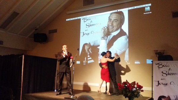 Durante la presentación del disco, Jorge Quinn Interpretó los temas que incluye la placa, incluyendo el primer sencillo “Triste Soledad”. Foto: KioskoNews