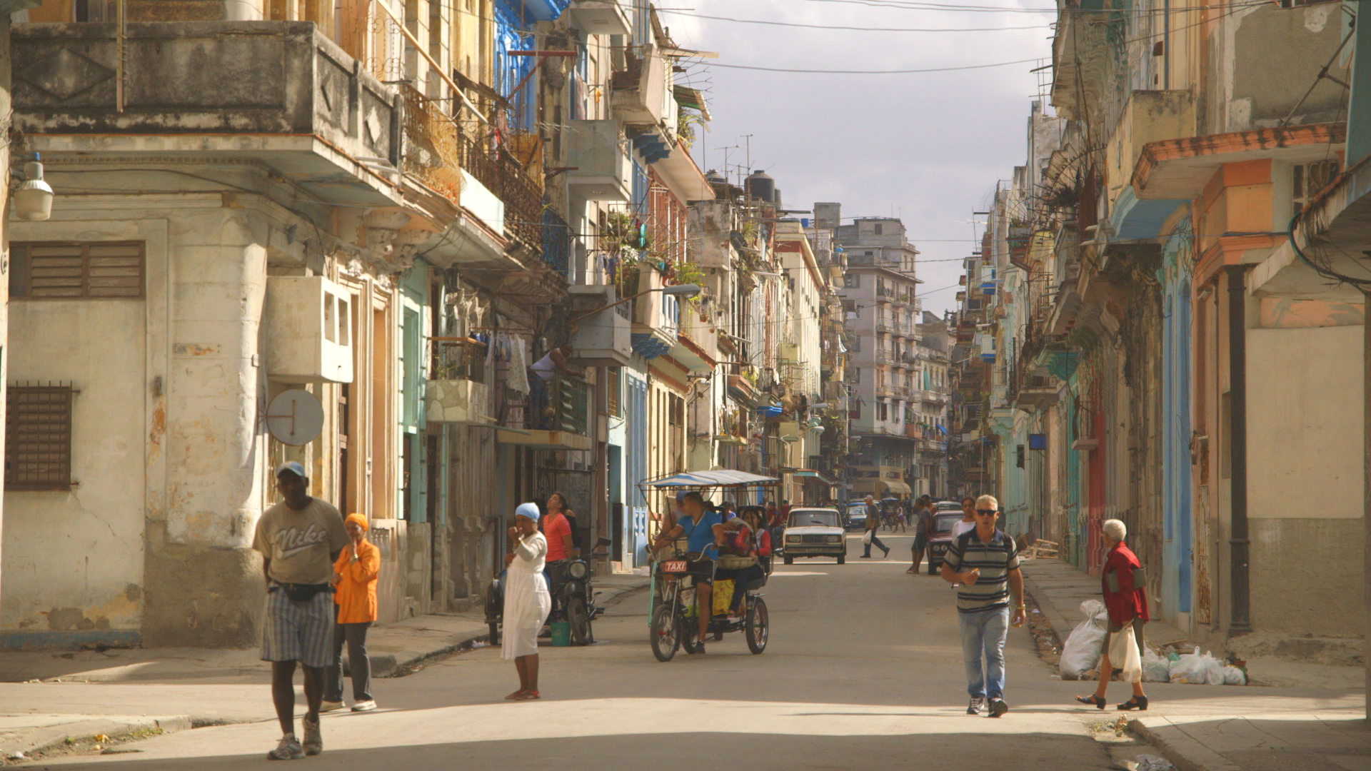  CUBA- Havana Calle.
(Photo Credit: National Geographic Channels) 