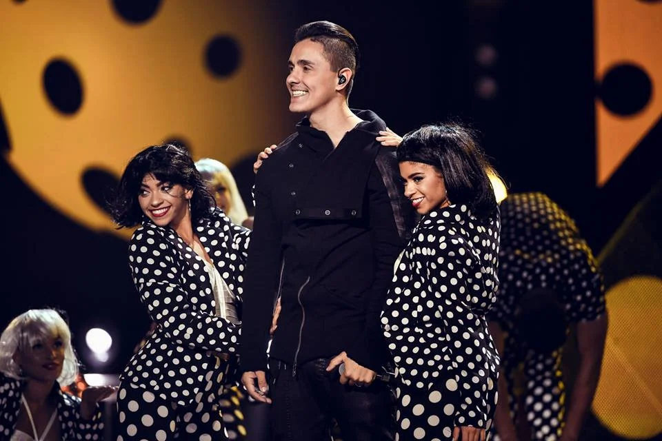 JOEY MONTANA deslumbra al público en los Latin American Music Awards 