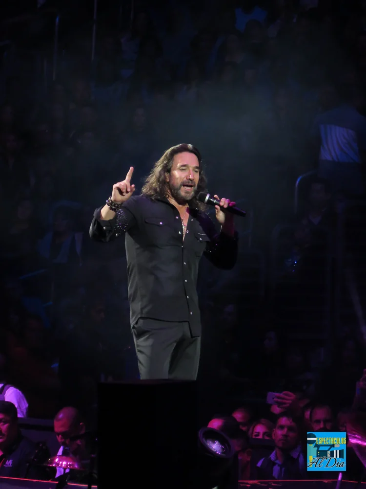 Marco Antonio Solis en el Staple Center Oct 8, 2016 "40 años de trayectoria"