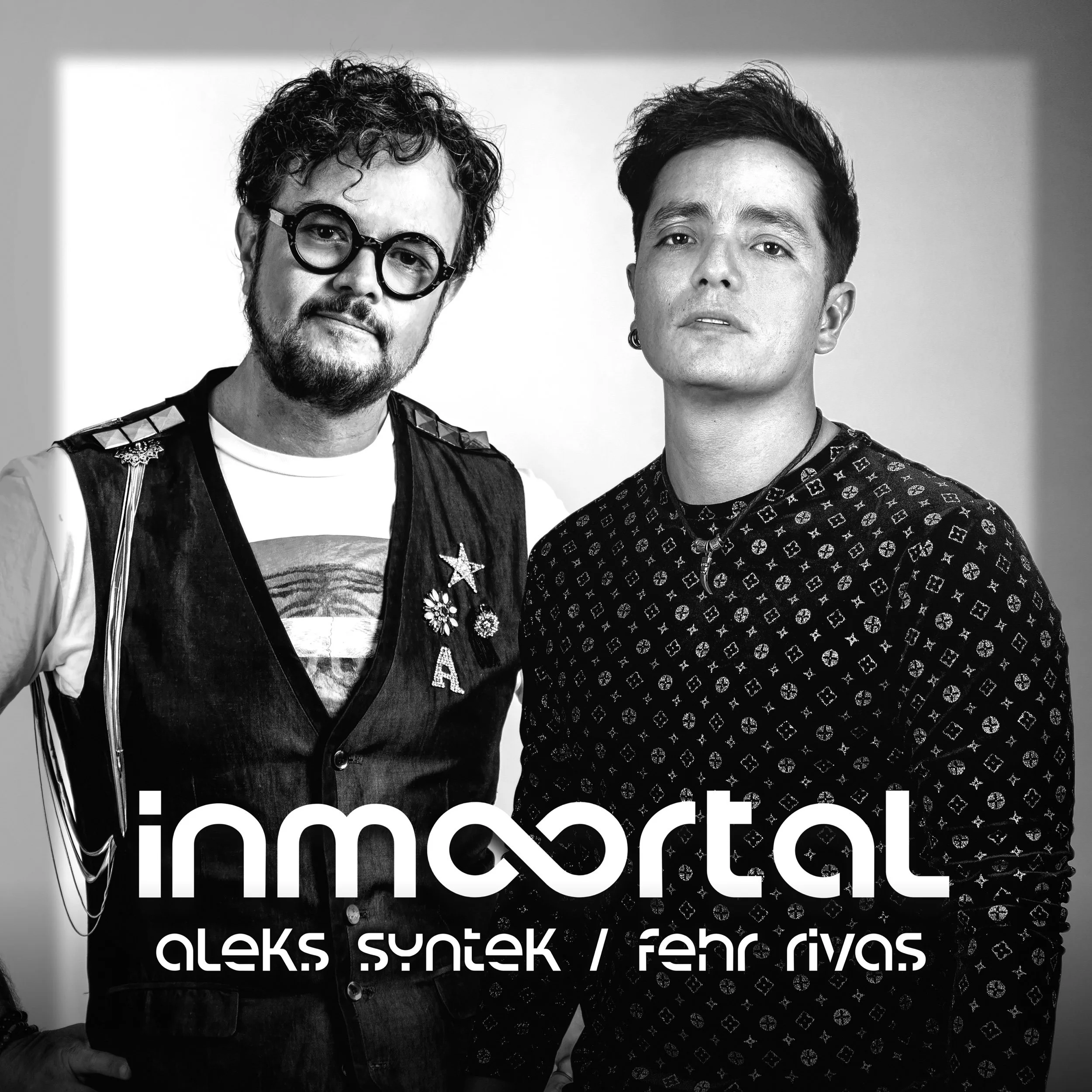 "Aleks Syntek y Fehr Rivas se unen para 'Inmortal', un himno a los momentos eternos de la viday la música"