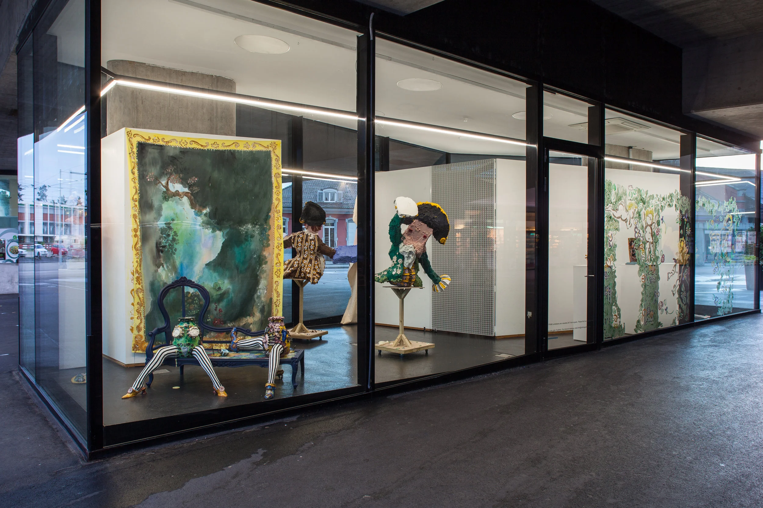 VitrineGallery_180609-18.jpg