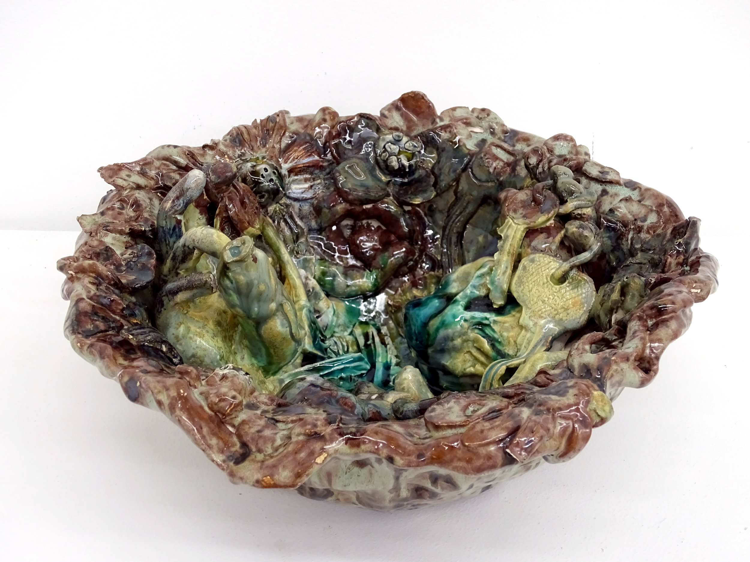 (22) Of All the Things I’ve Lost Proudick (Lindsey Mendick & Paloma Proudfoot) Hannah Barry Gallery at Ballon Rouge Club, Brussels  Lindsey Mendick Your Looks Better Than Mine, 2019 Glazed ceramic   courtesy Hannah Ba.jpg