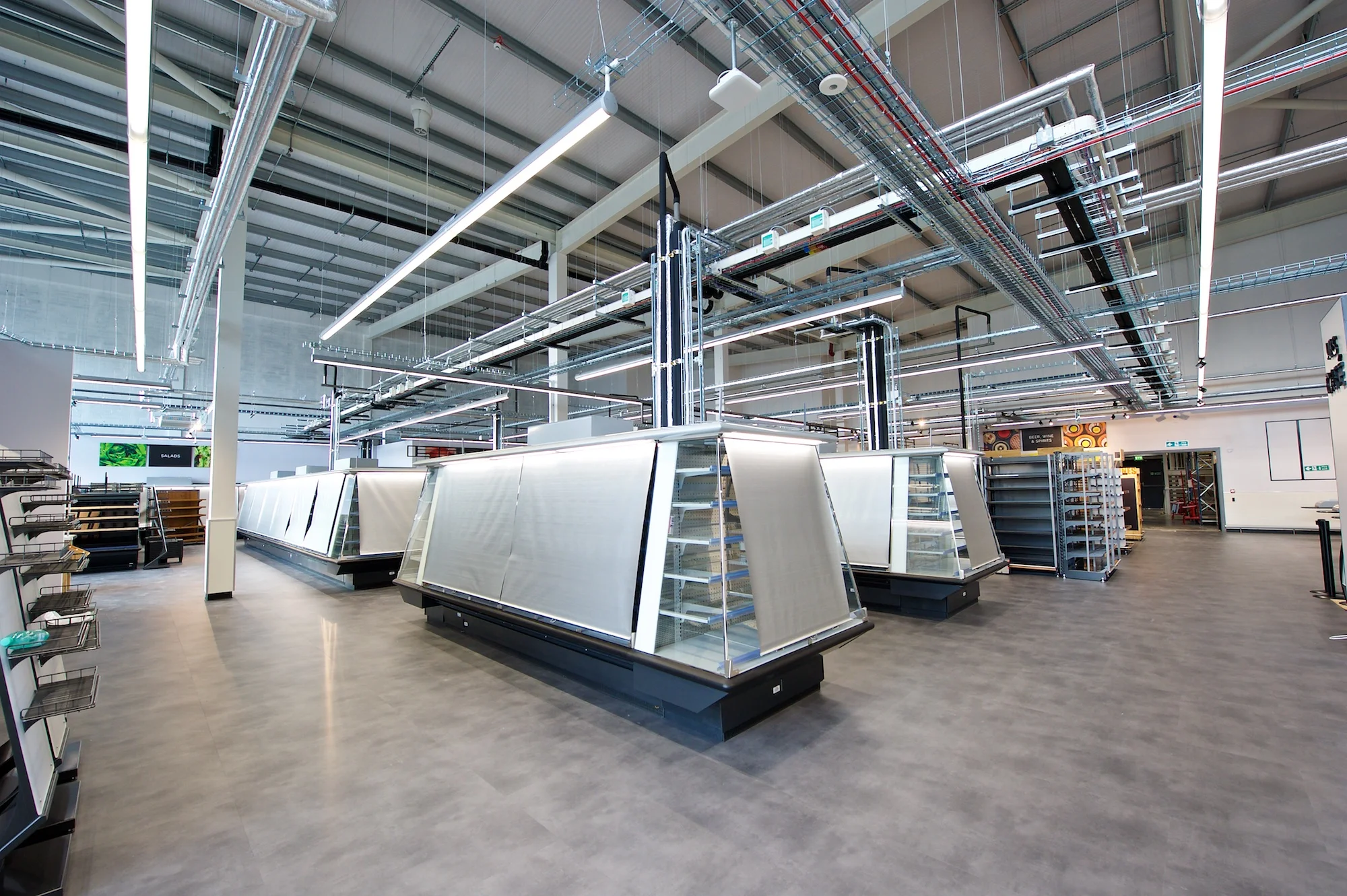 006a M&S Alphamech.jpg