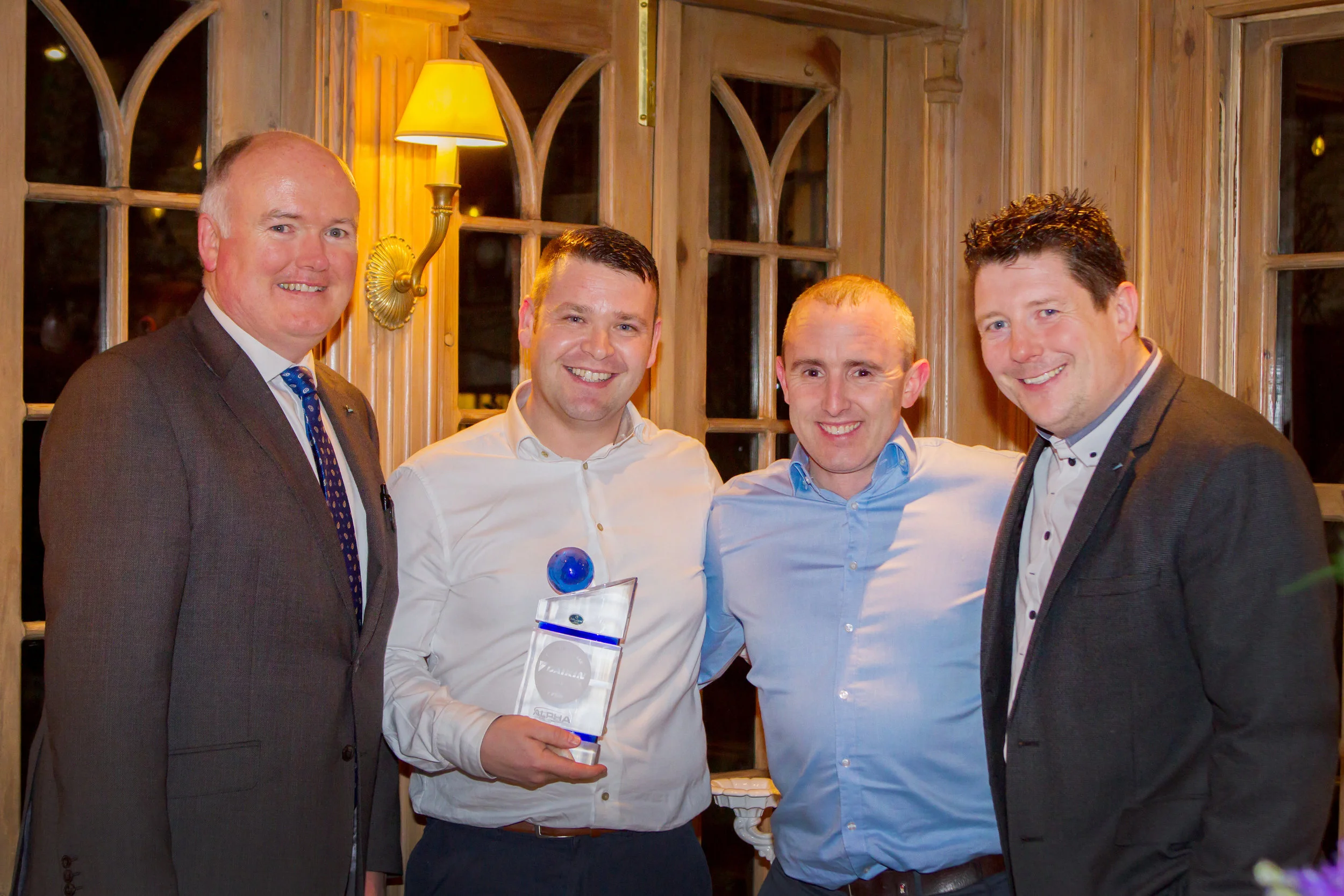 Alpha Mechanical VRV dealer of the year.jpg