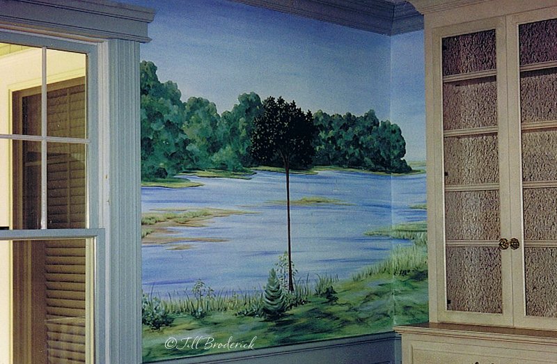 HAND PAINTED MURAL IN A DINING ROOM