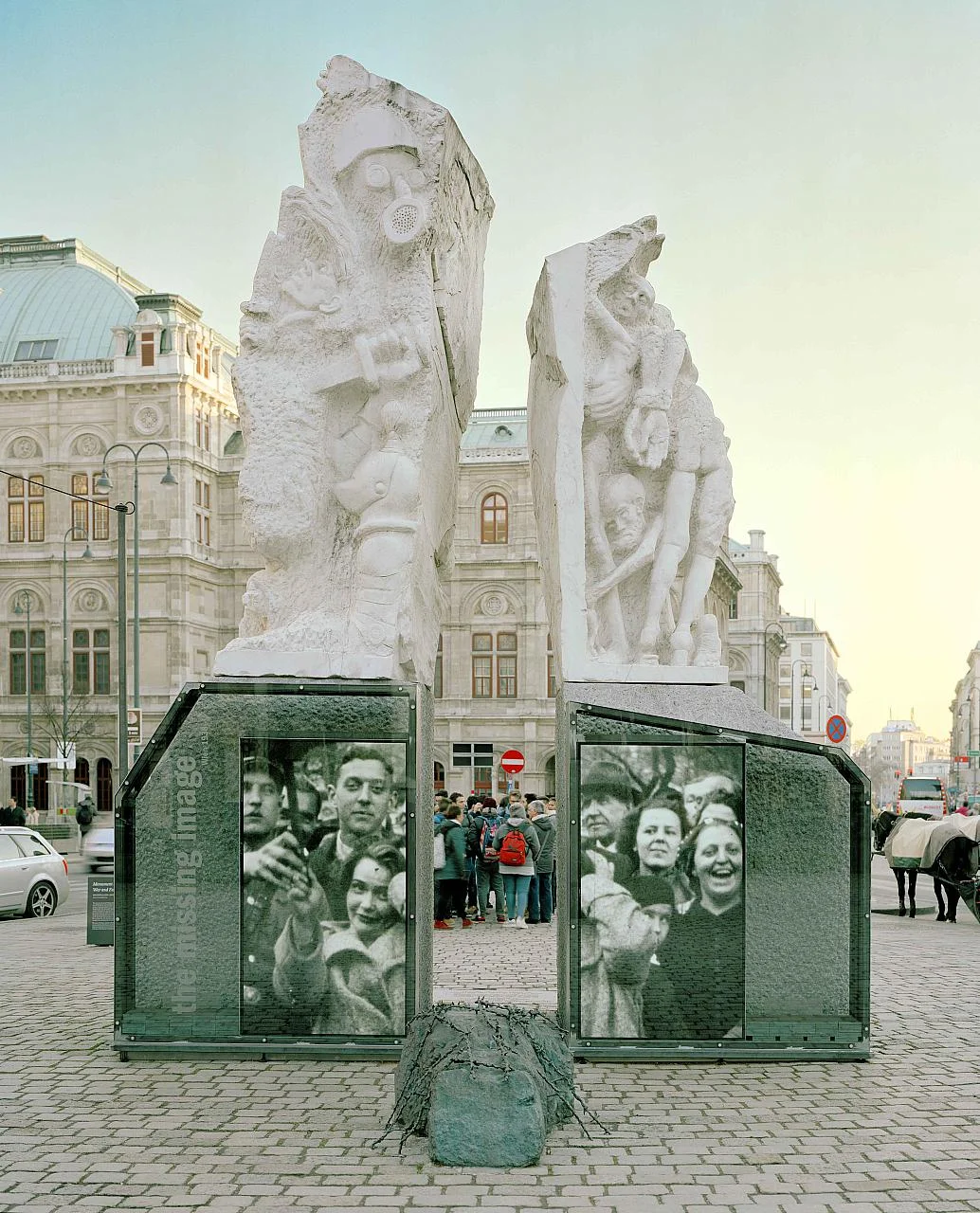 The Missing Image. An installation by Ruth Beckermann