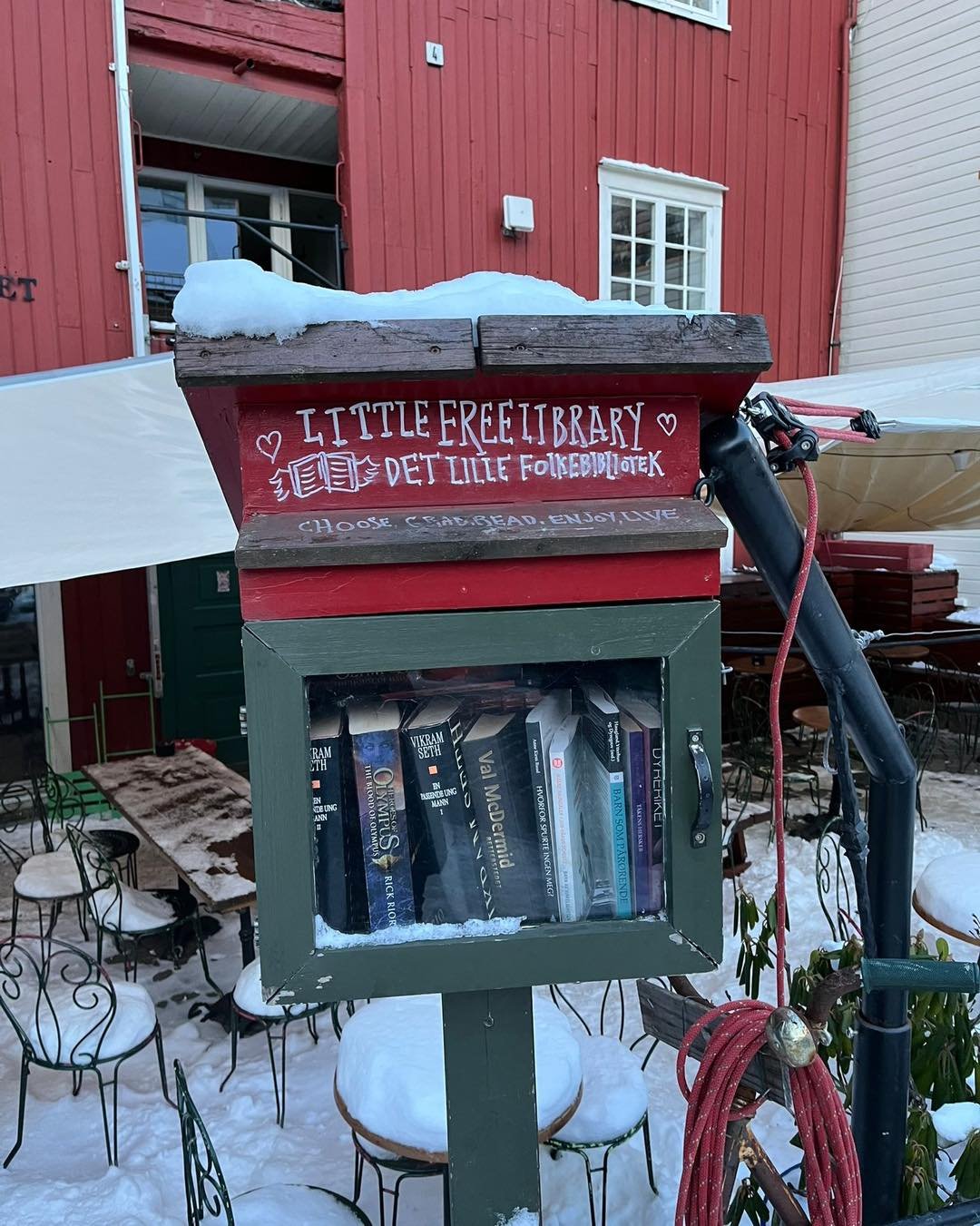 Leoni found this community library in Trondheim Norway!