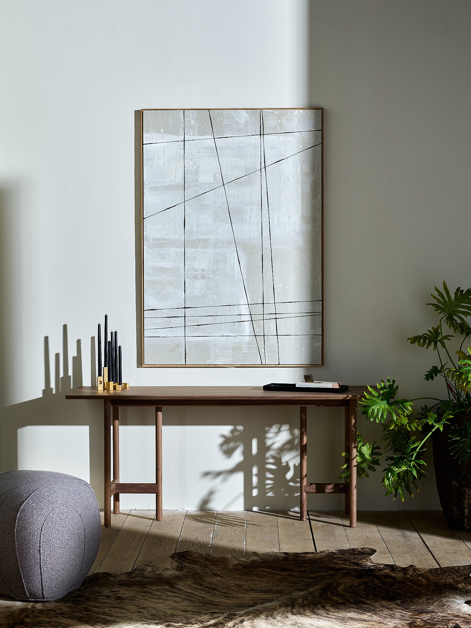 Verellen console table minimal interior lifestyle photography by Dhanraj Emanuel, furniture photographer High Point North Carolina
