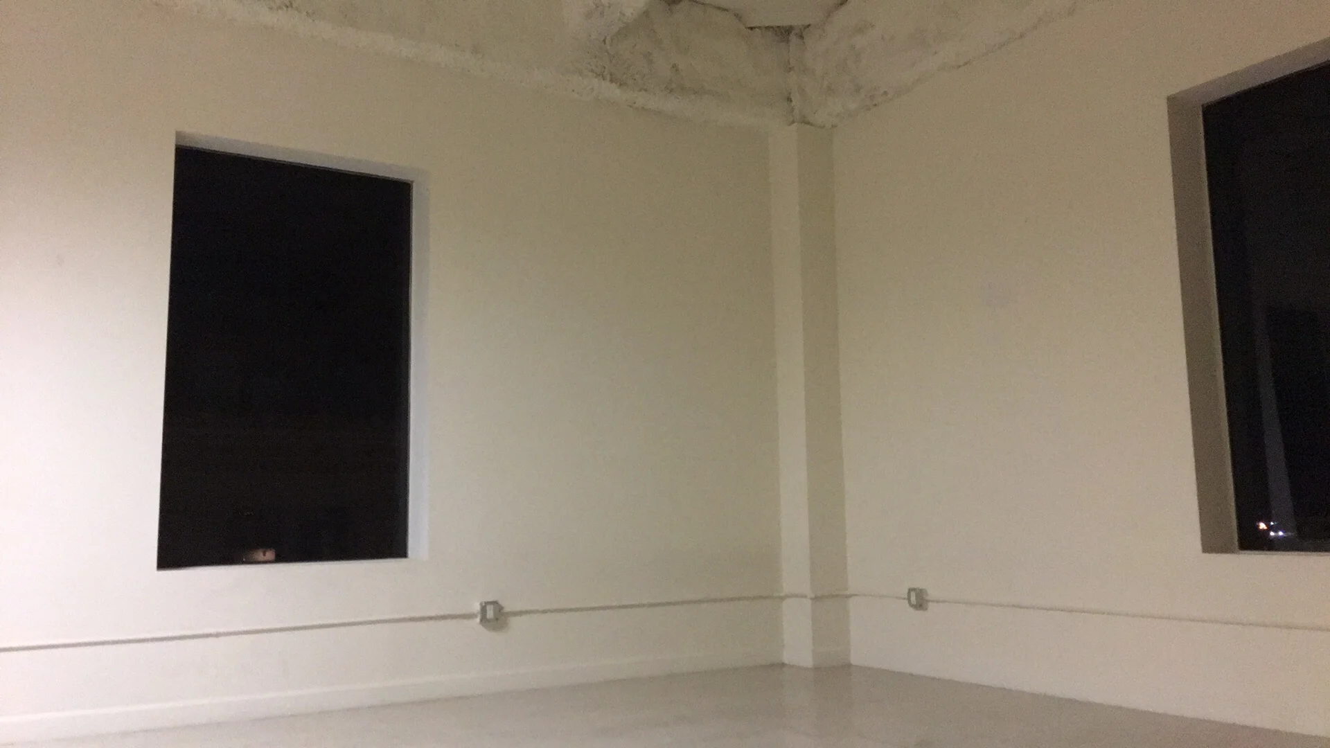 Saying goodbye to the corner spot on 6th and Spring, DTLA.