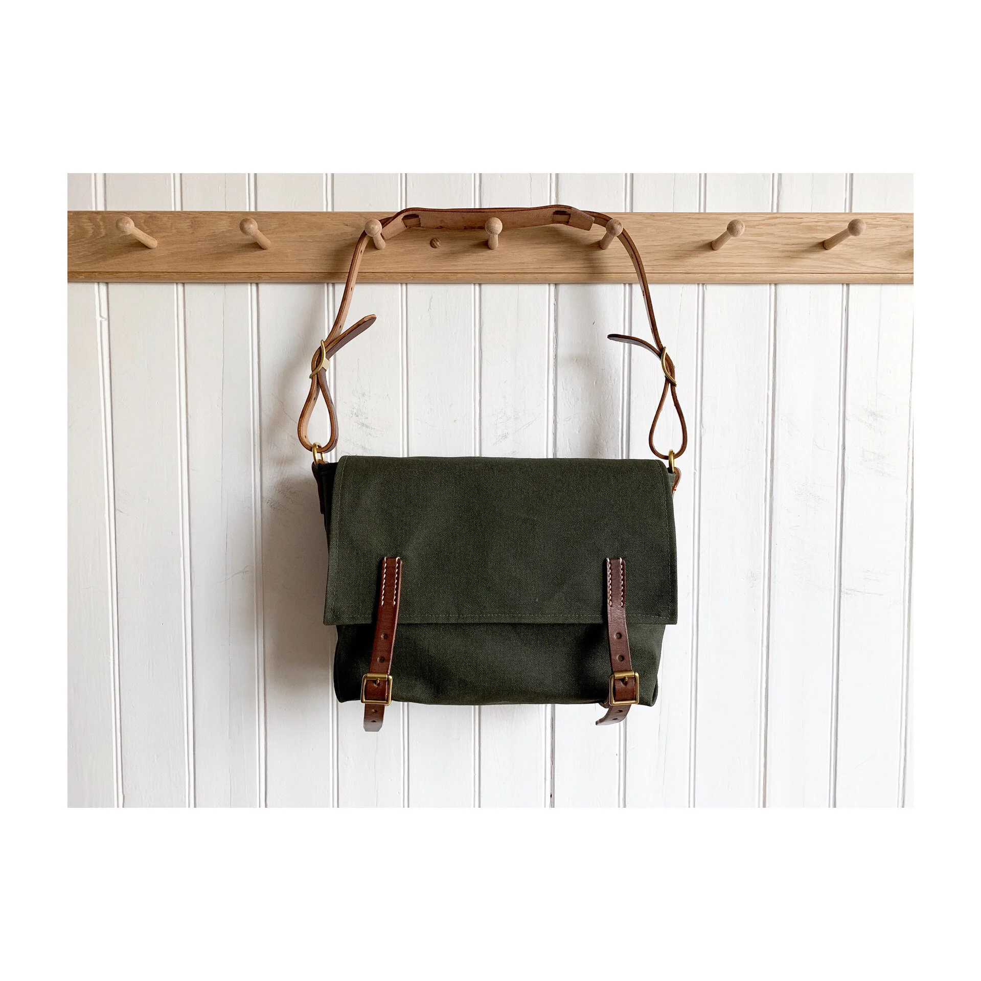 21584CEB-4296-4925-96BF-4E4664A8BFD7