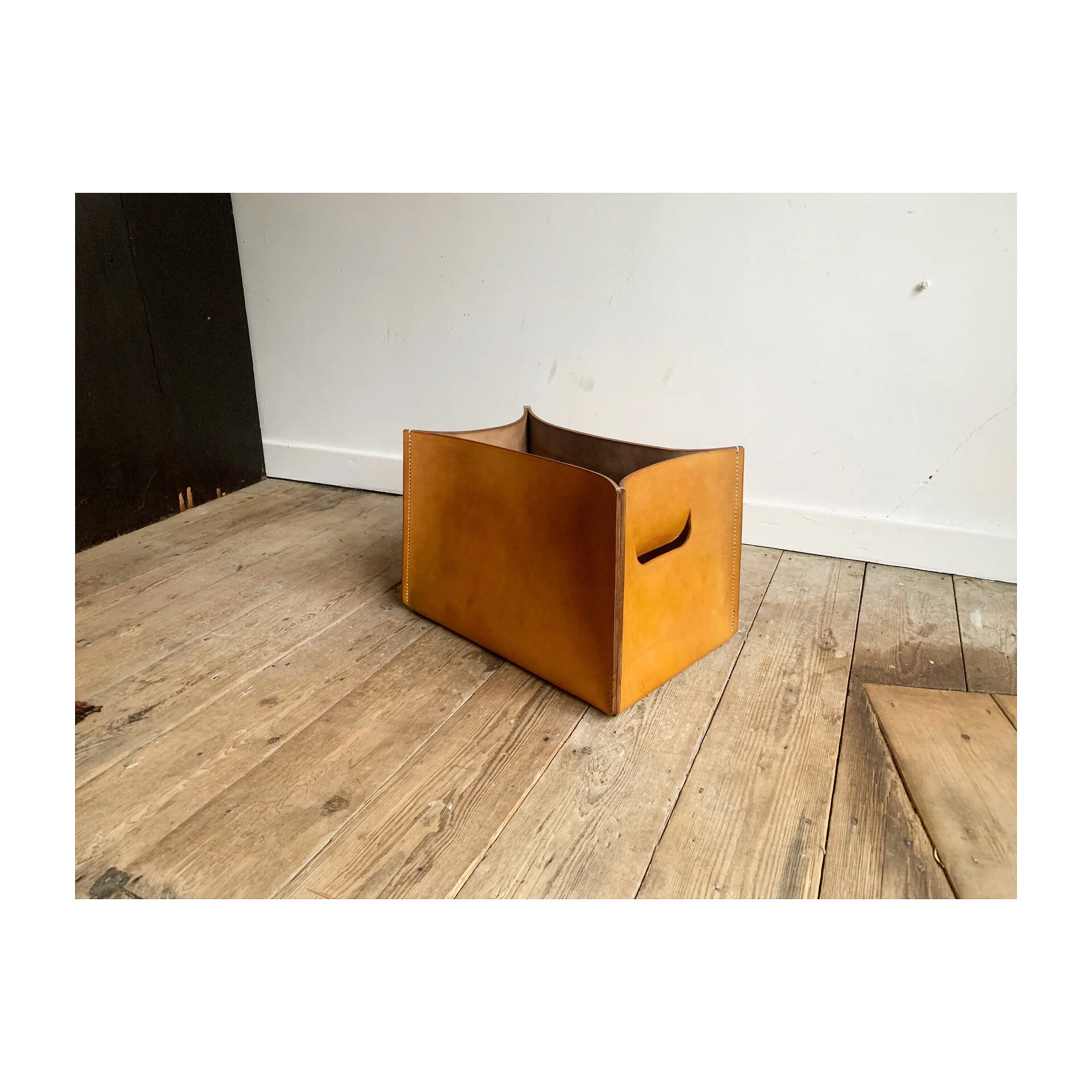 1A852EB6-74CF-425C-9D7D-E29A6989DCC2