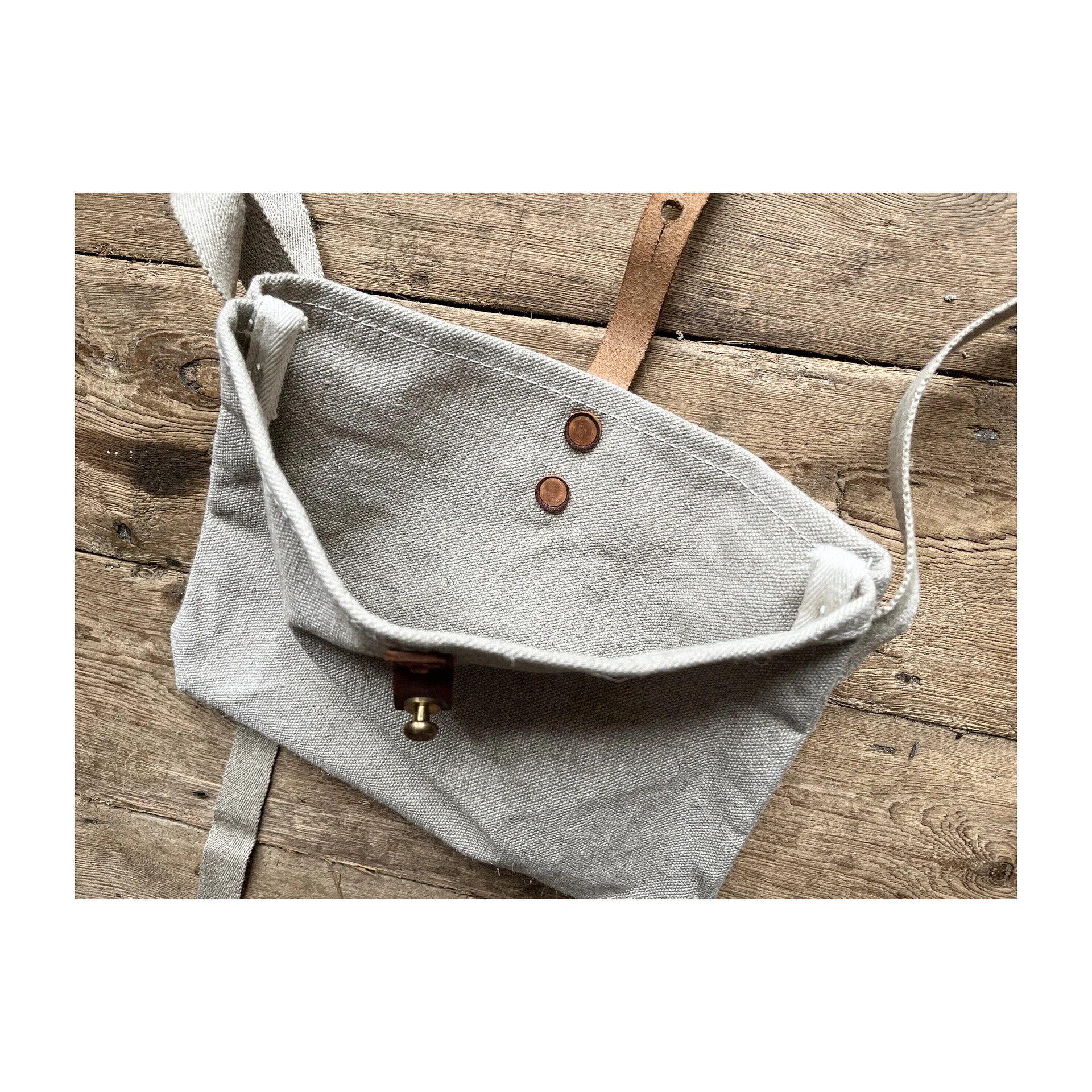 9DC8044A-9E86-4286-BFF0-36213C09EF01