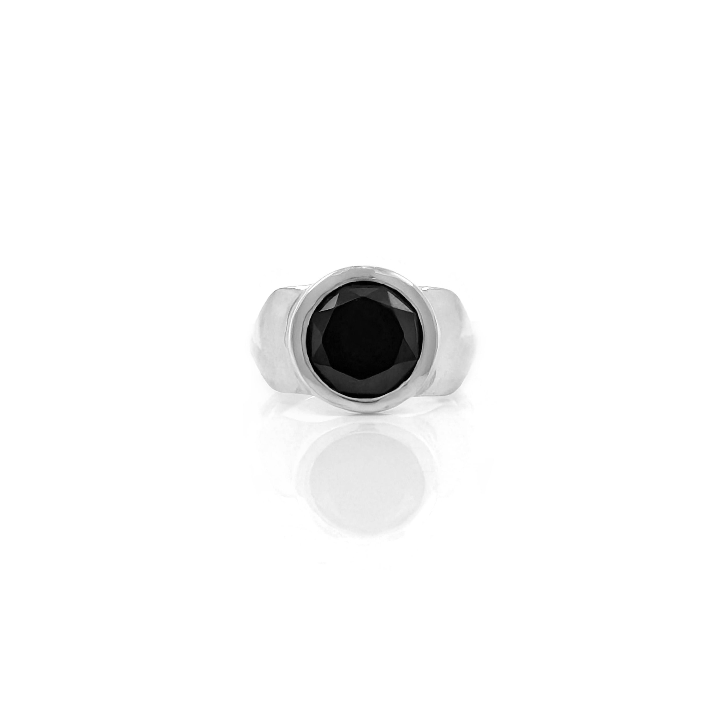 Shield Ring - faceted onyx.jpg
